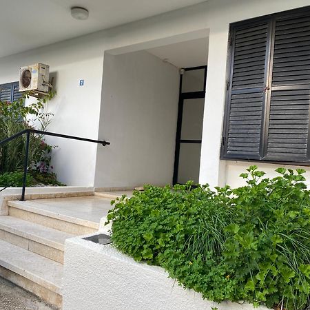 Paul And Maria Sea View Apartment Polis Bagian luar foto